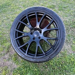 Ram 24 in rims and tires